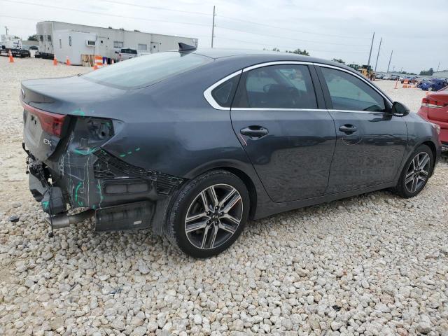 3KPF54AD0ME284618 Kia Forte EX 3