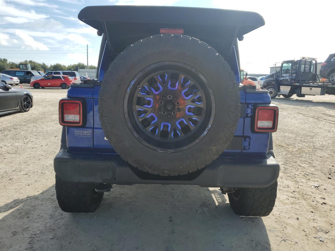 2020 Jeep Wrangler Unlimited Sport VIN: 1C4HJXDG1LW105177 Lot: 73644934