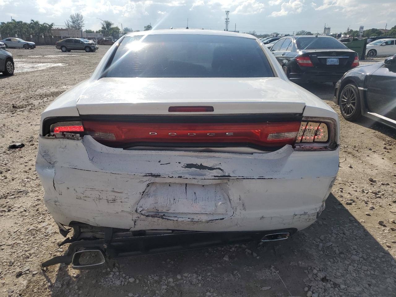 2C3CDXBG5EH108867 2014 Dodge Charger Se