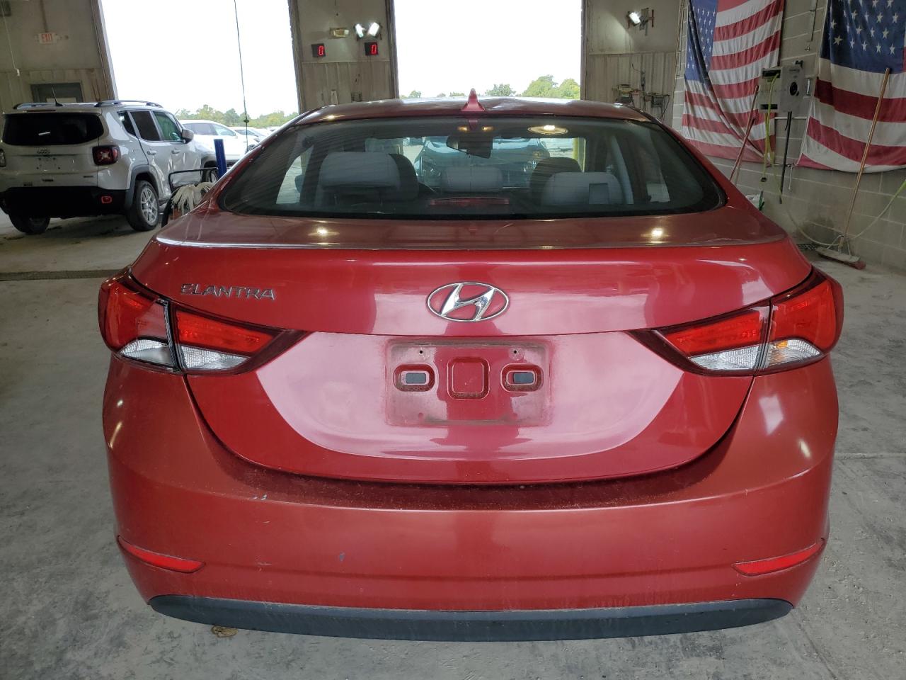 2016 Hyundai Elantra - Image 6