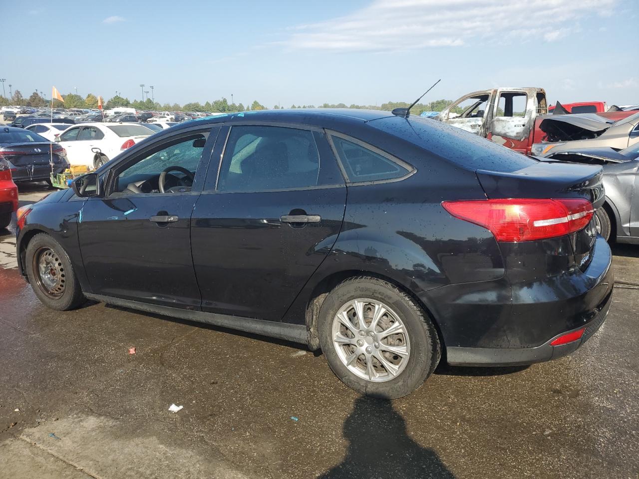 VIN 1FADP3E29GL241904 2016 FORD FOCUS no.2