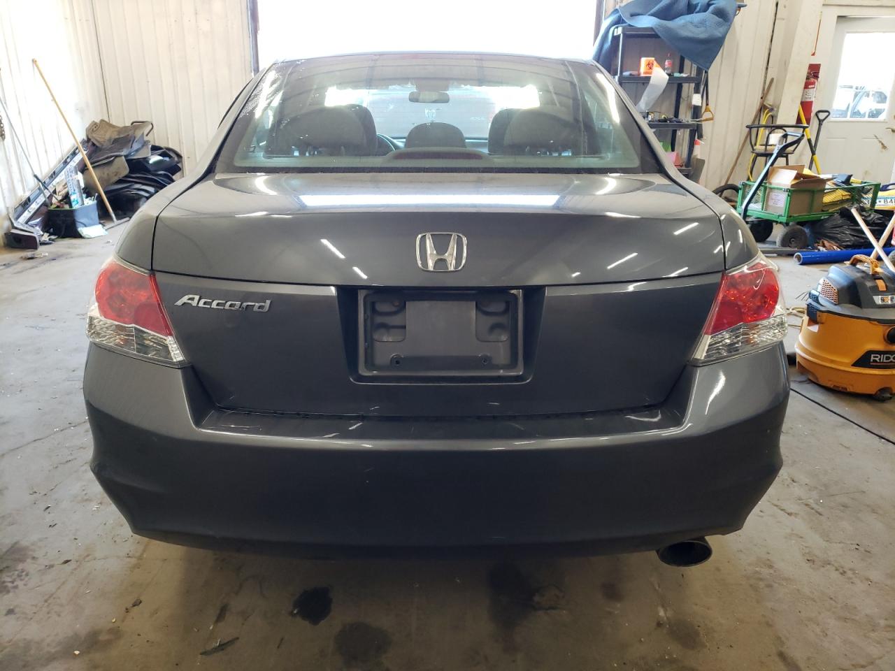 2009 Honda Accord - Image 6
