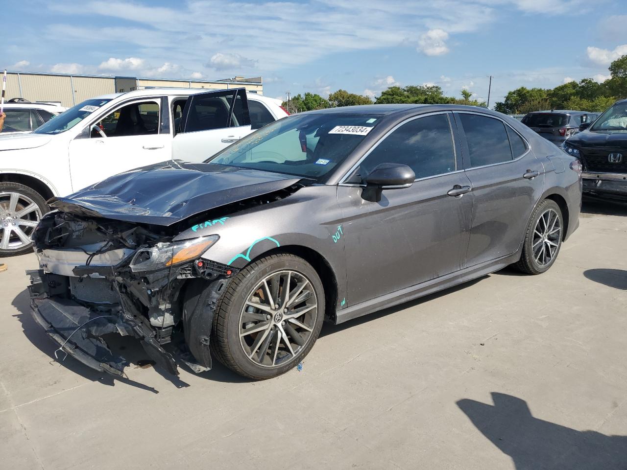 4T1G11AK3PU799448 2023 TOYOTA CAMRY - Image 1