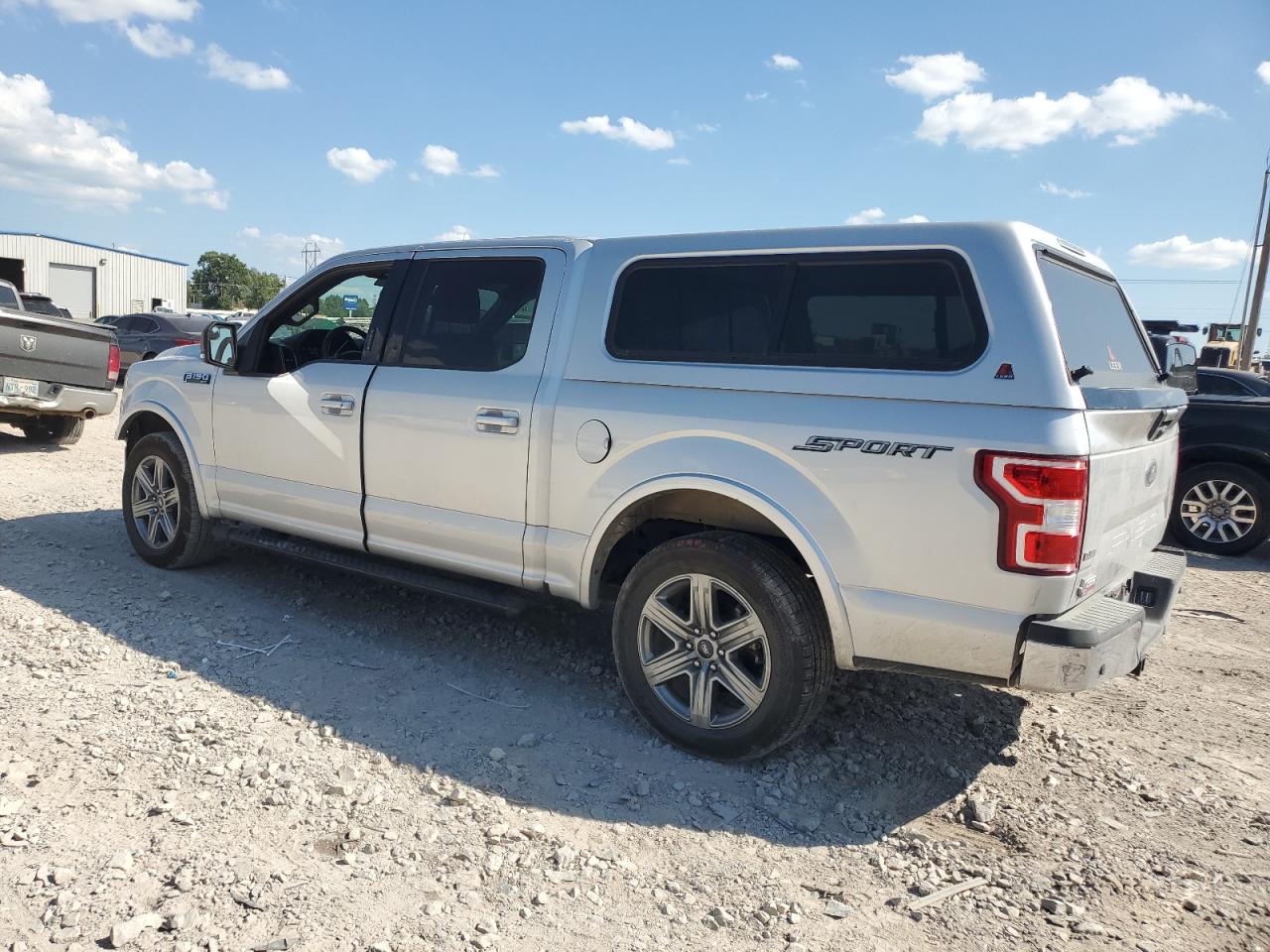 1FTEW1C52JKF74784 2018 FORD F-150 - Image 2