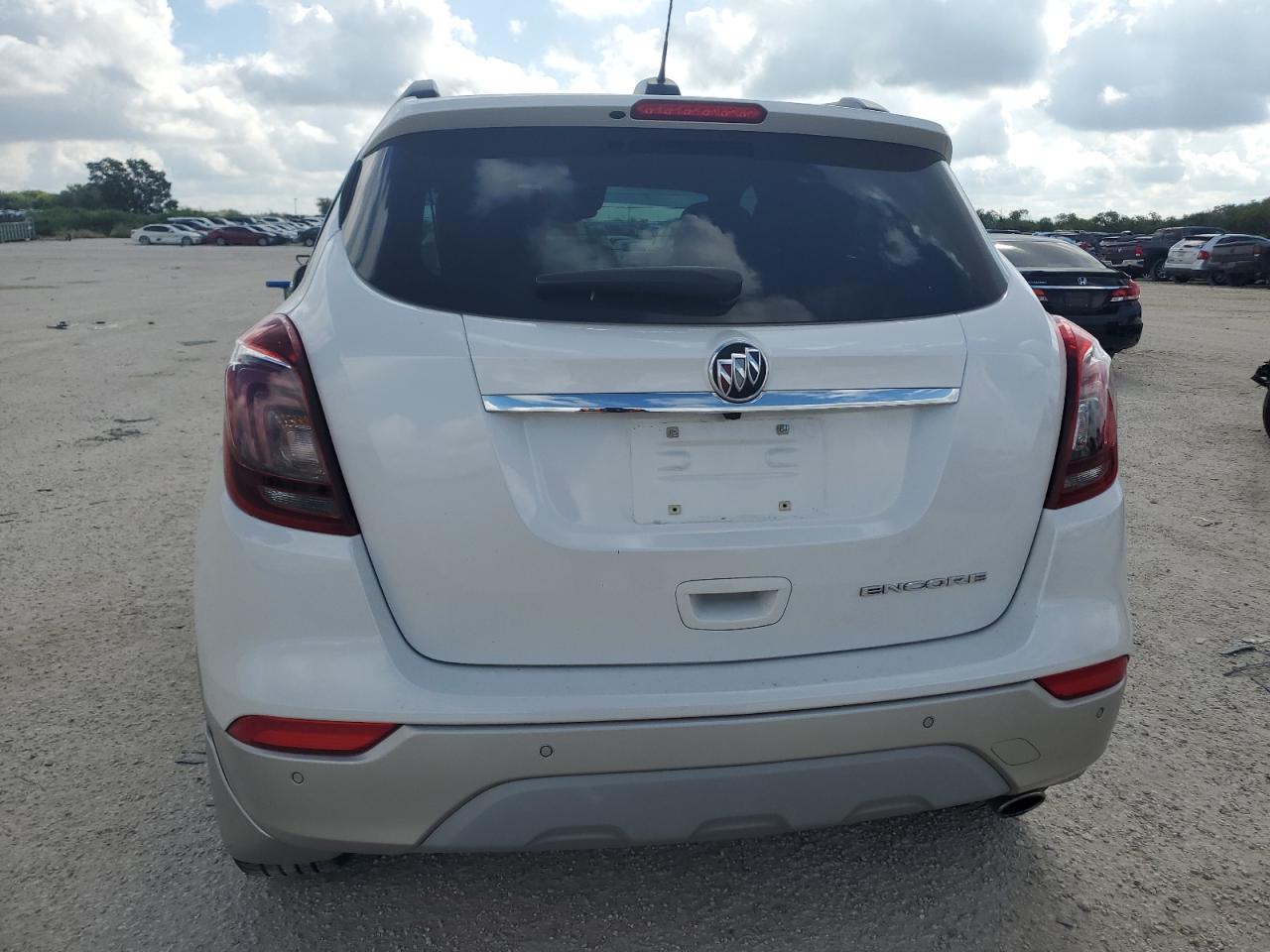 KL4CJCSBXKB707604 2019 Buick Encore Essence