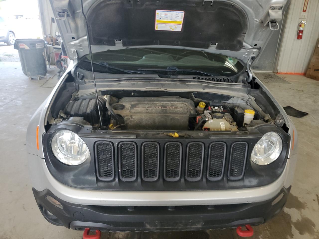 ZACCJBCT4FPB28322 2015 Jeep Renegade Trailhawk