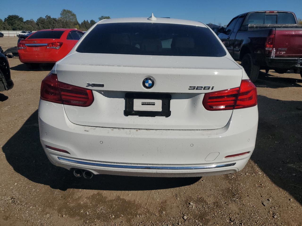 WBA8E3G52GNT26352 2016 BMW 328 Xi Sulev