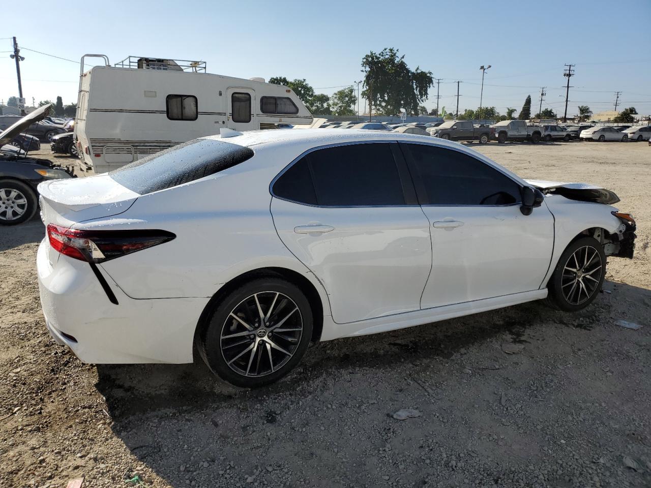 2021 Toyota Camry - Image 3