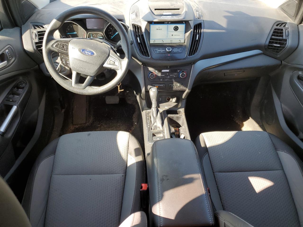 1FMCU9GD8HUE40322 2017 Ford Escape Se