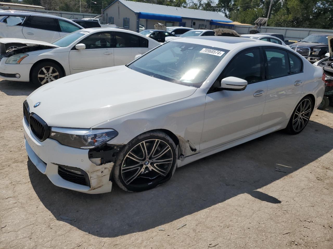 WBAJE7C52JWD52677 2018 BMW 540 Xi