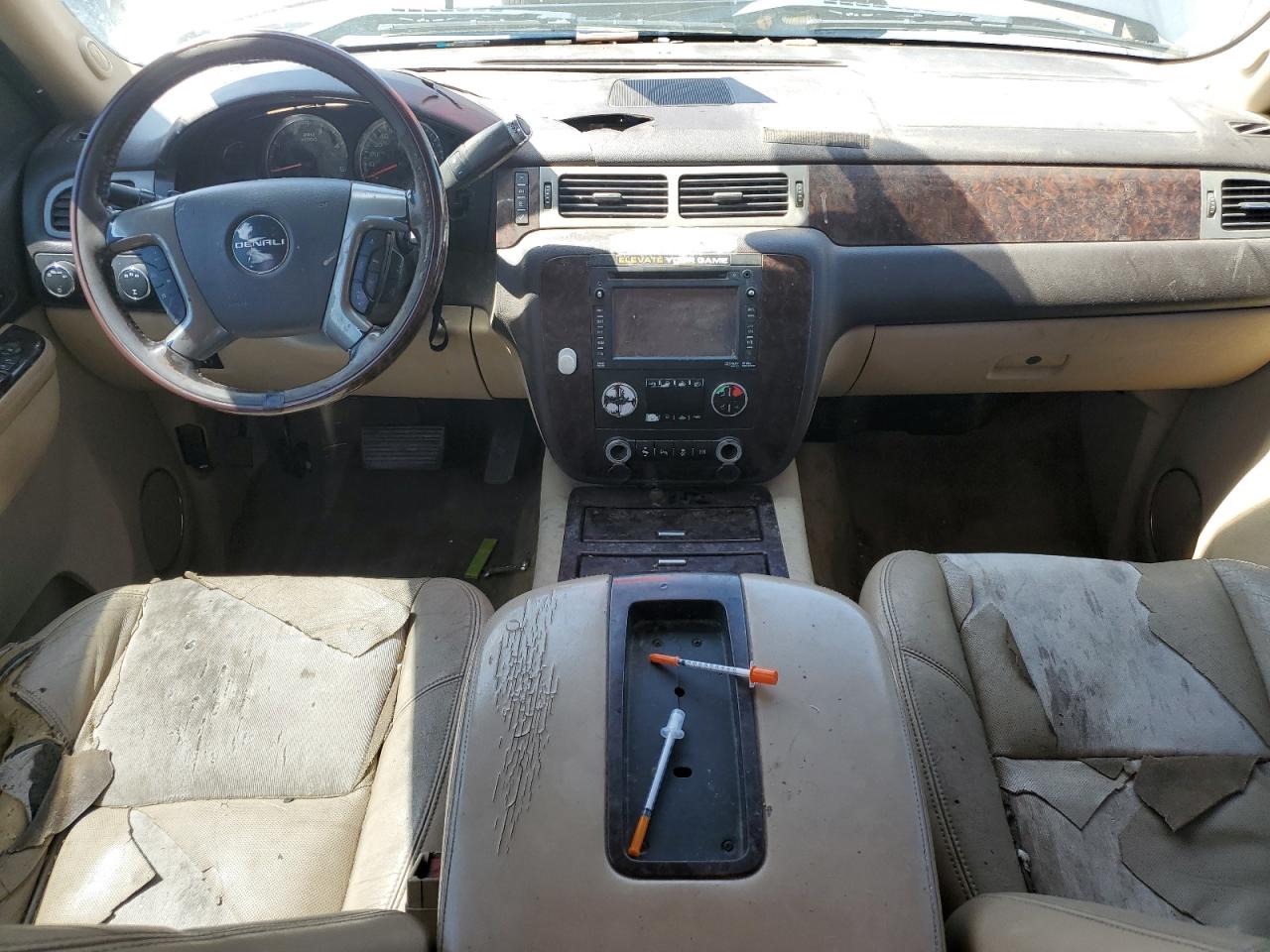 2013 GMC Sierra - Image 8