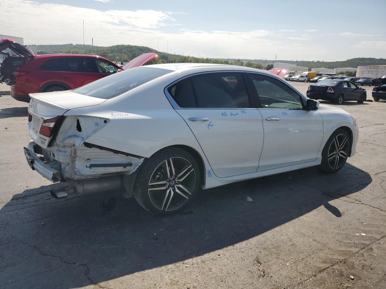 1HGCR2F67HA222679 2017 Honda Accord Sport