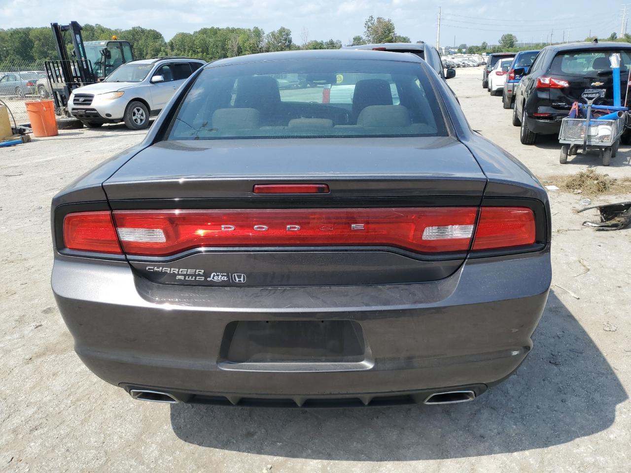 2C3CDXFG2EH266660 2014 Dodge Charger Se