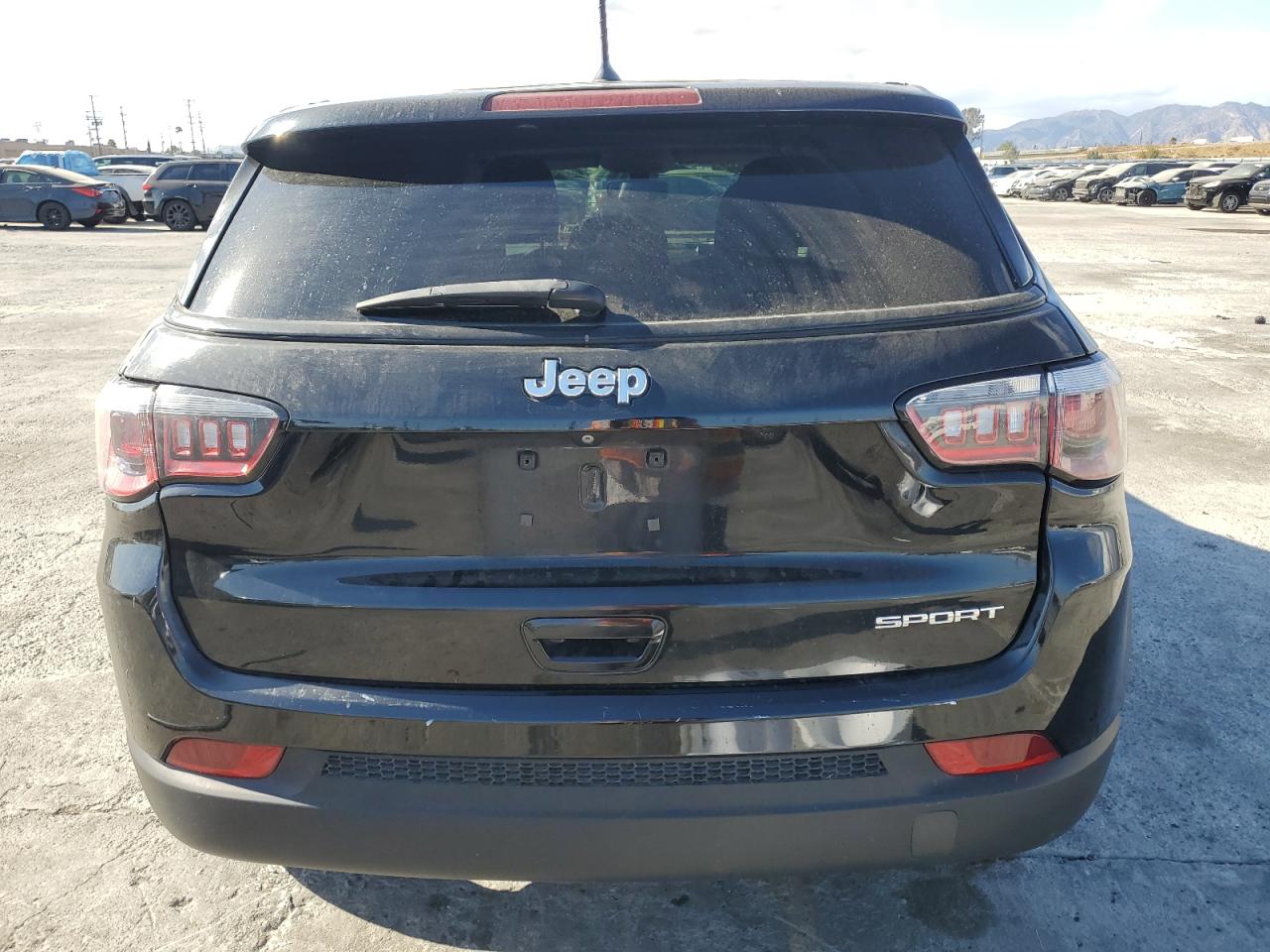 2018 Jeep Compass Sport VIN: 3C4NJCAB8JT411719 Lot: 71988004