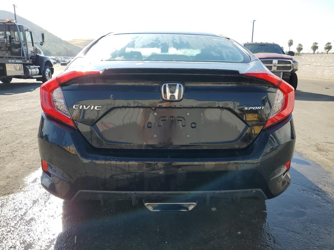 2019 Honda Civic Sport VIN: 2HGFC2F88KH547575 Lot: 72714834