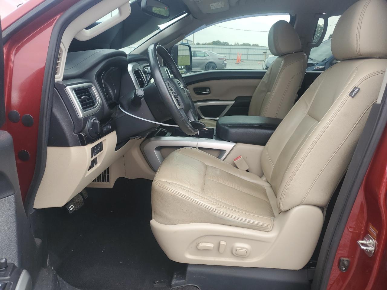 1N6AA1E54HN504087 2017 Nissan Titan Sv