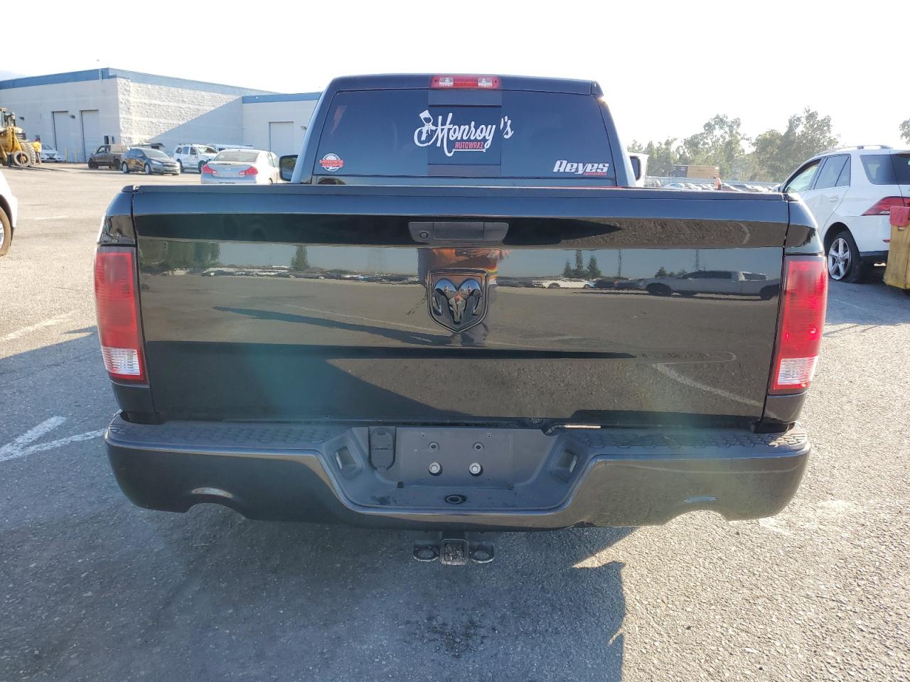 2019 Ram 1500 Classic Tradesman VIN: 3C6JR6AT1KG511518 Lot: 69907644