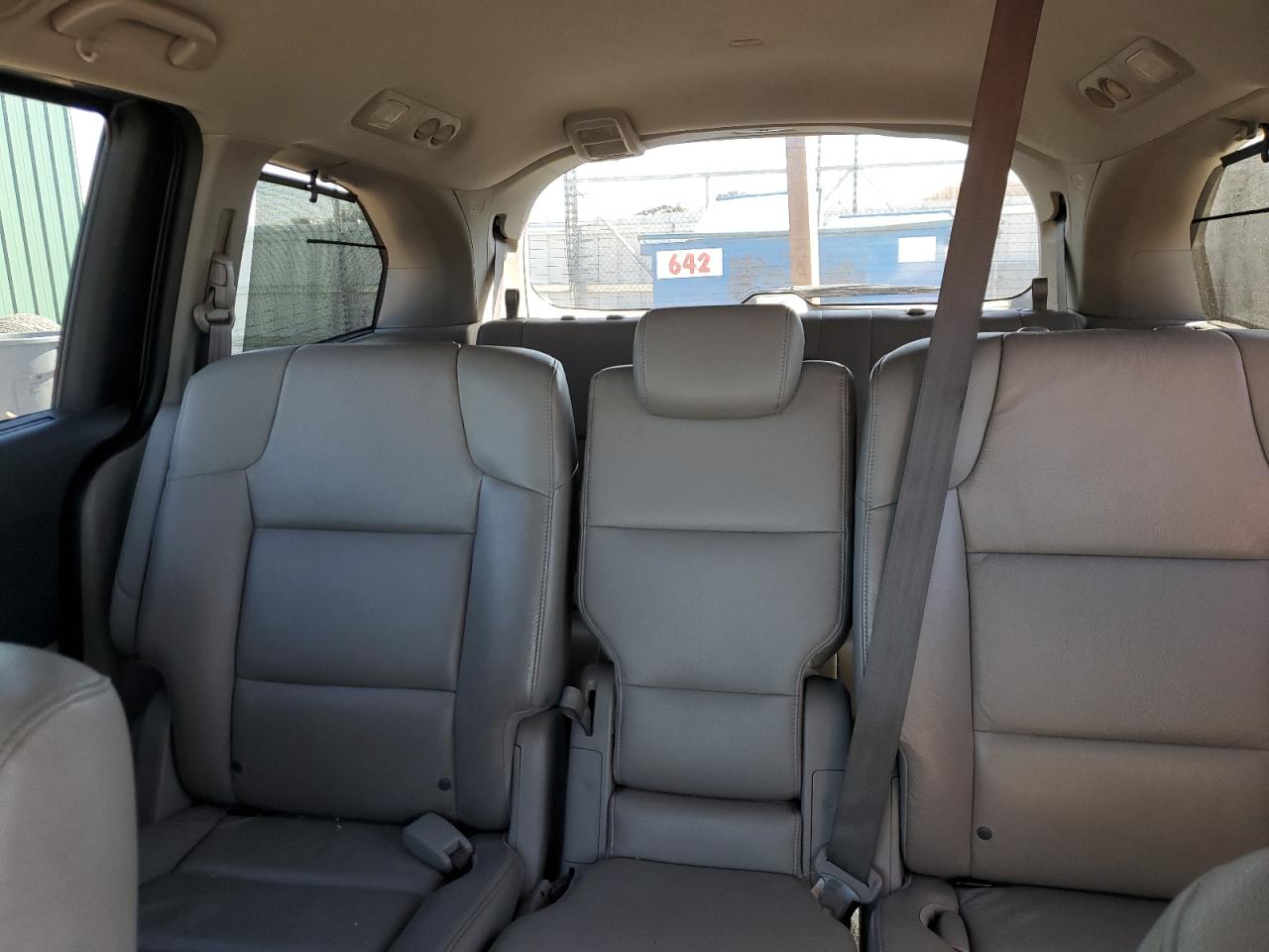 2011 Honda Odyssey Touring VIN: 5FNRL5H90BB055275 Lot: 71583574