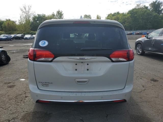 2C4RC1BG0LR122012 Chrysler Pacifica T 6