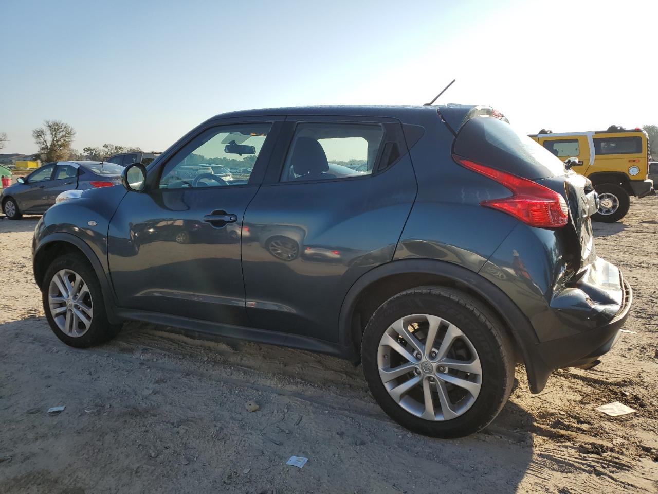 2014 Nissan Juke S VIN: JN8AF5MR8ET361317 Lot: 71668854