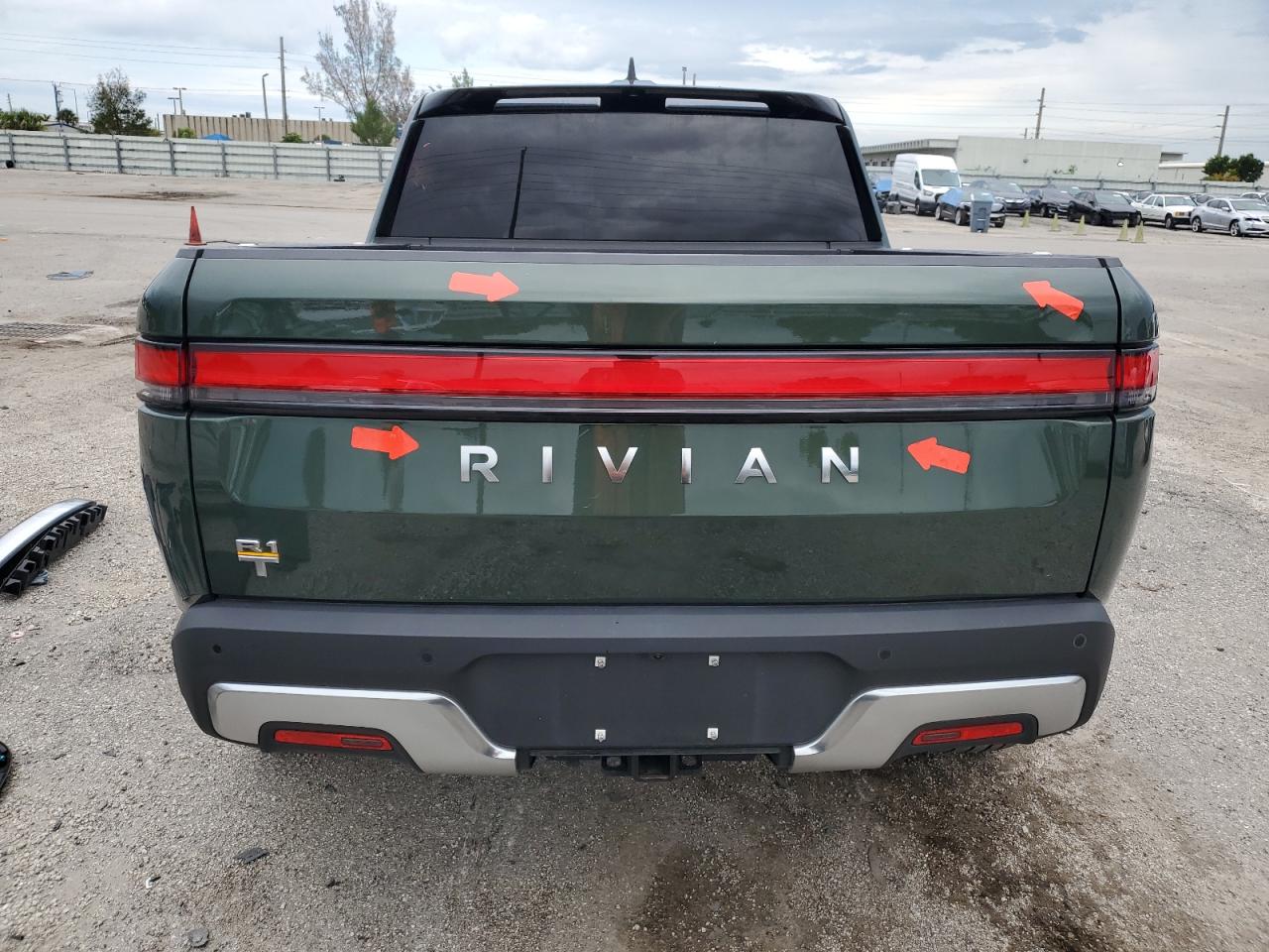 2023 Rivian R1T Adventure VIN: 7FCTGAAA8PN001040 Lot: 71517874