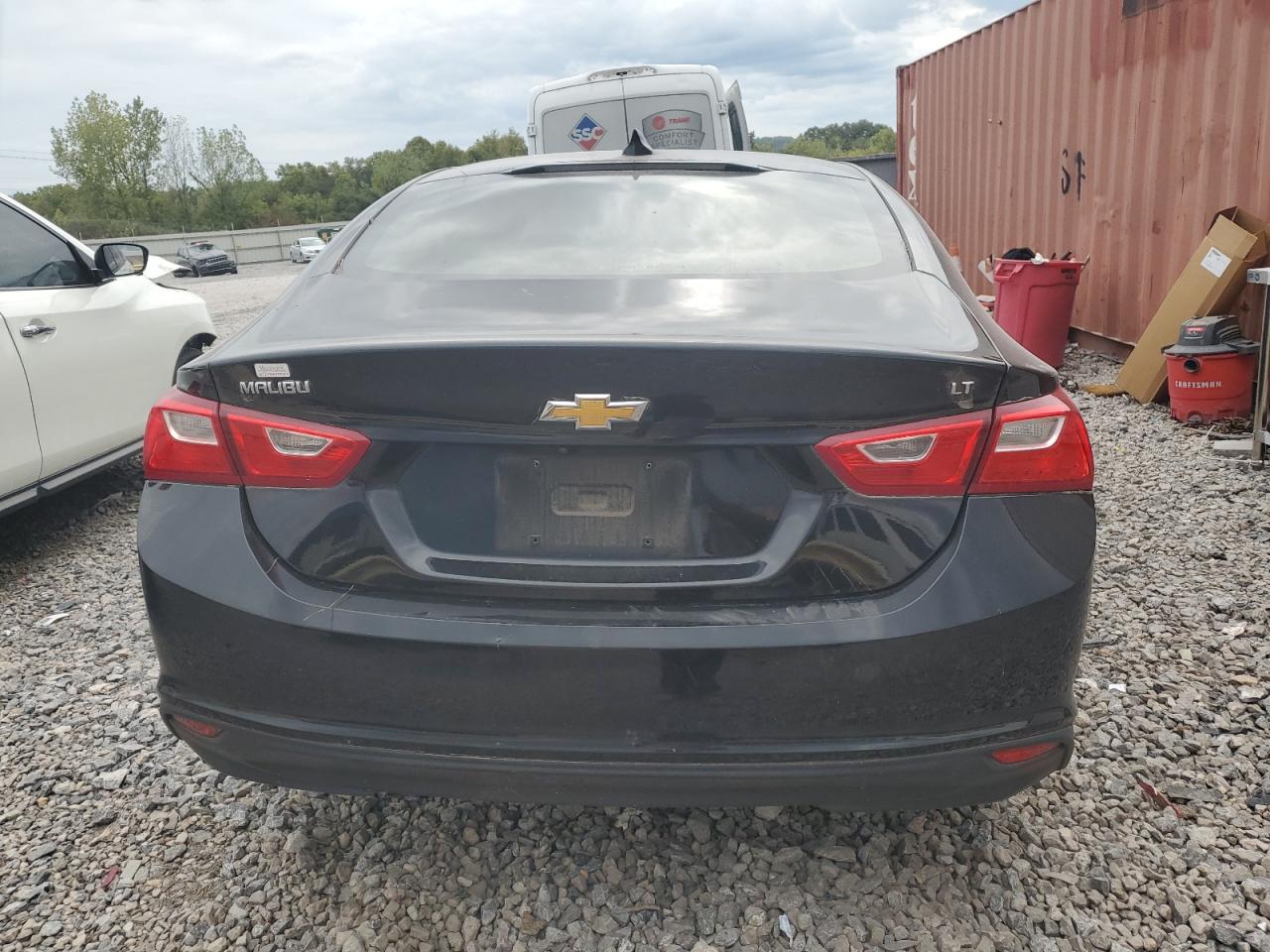 1G1ZD5ST2JF122690 2018 Chevrolet Malibu Lt