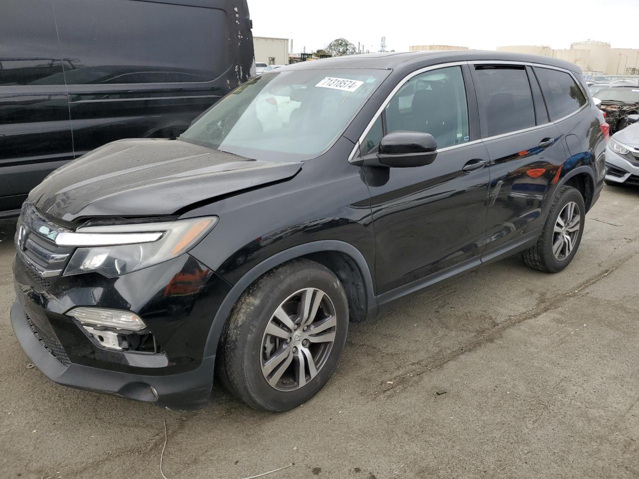 5FNYF5H58HB038717 2017 HONDA PILOT - Image 1