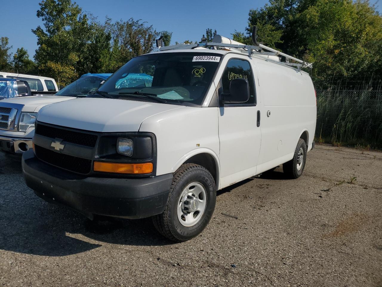 1GCWGFCAXD1903821 2013 Chevrolet Express G2500