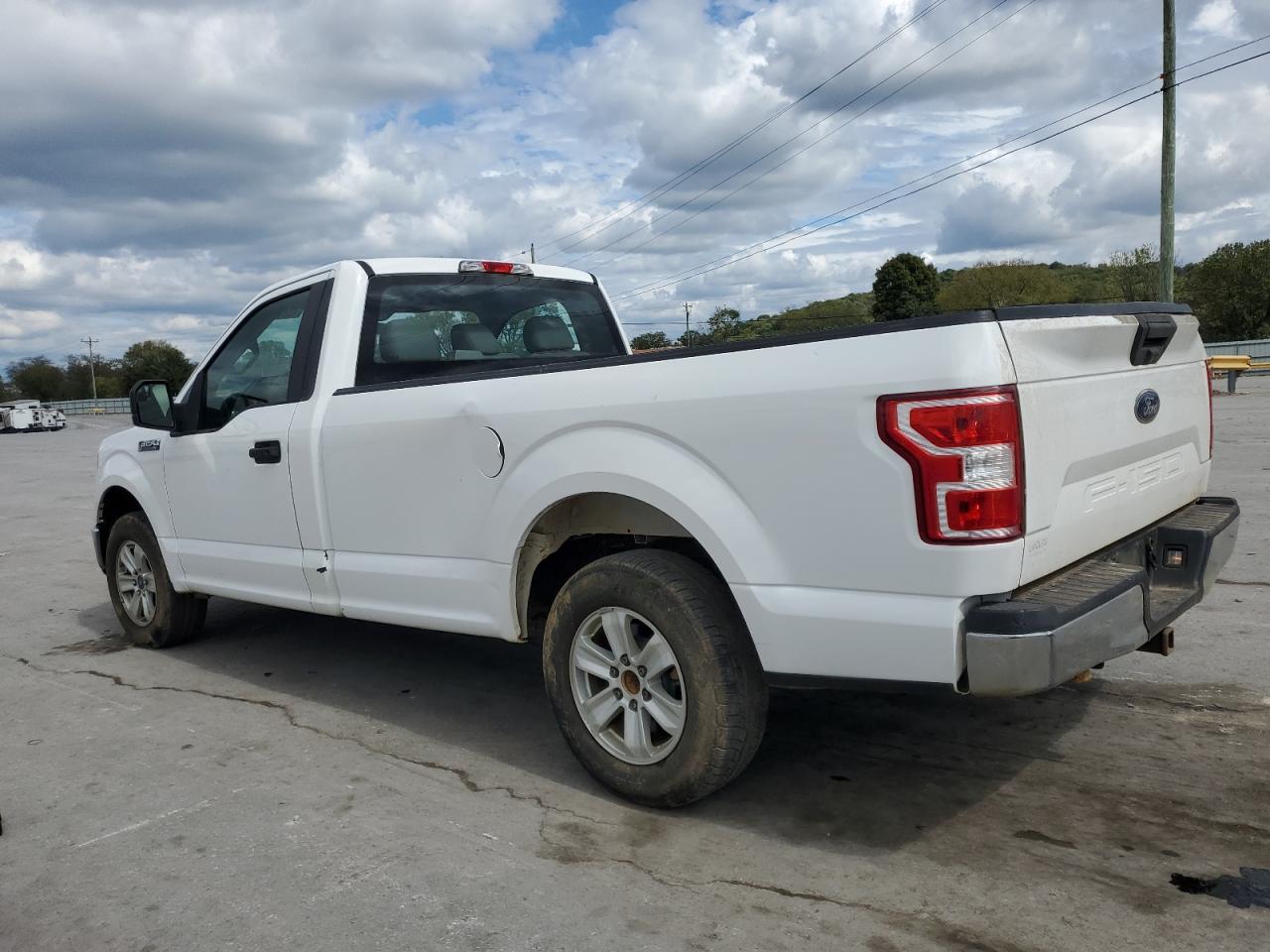 1FTMF1CB1JKC76406 2018 FORD F-150 - Image 2