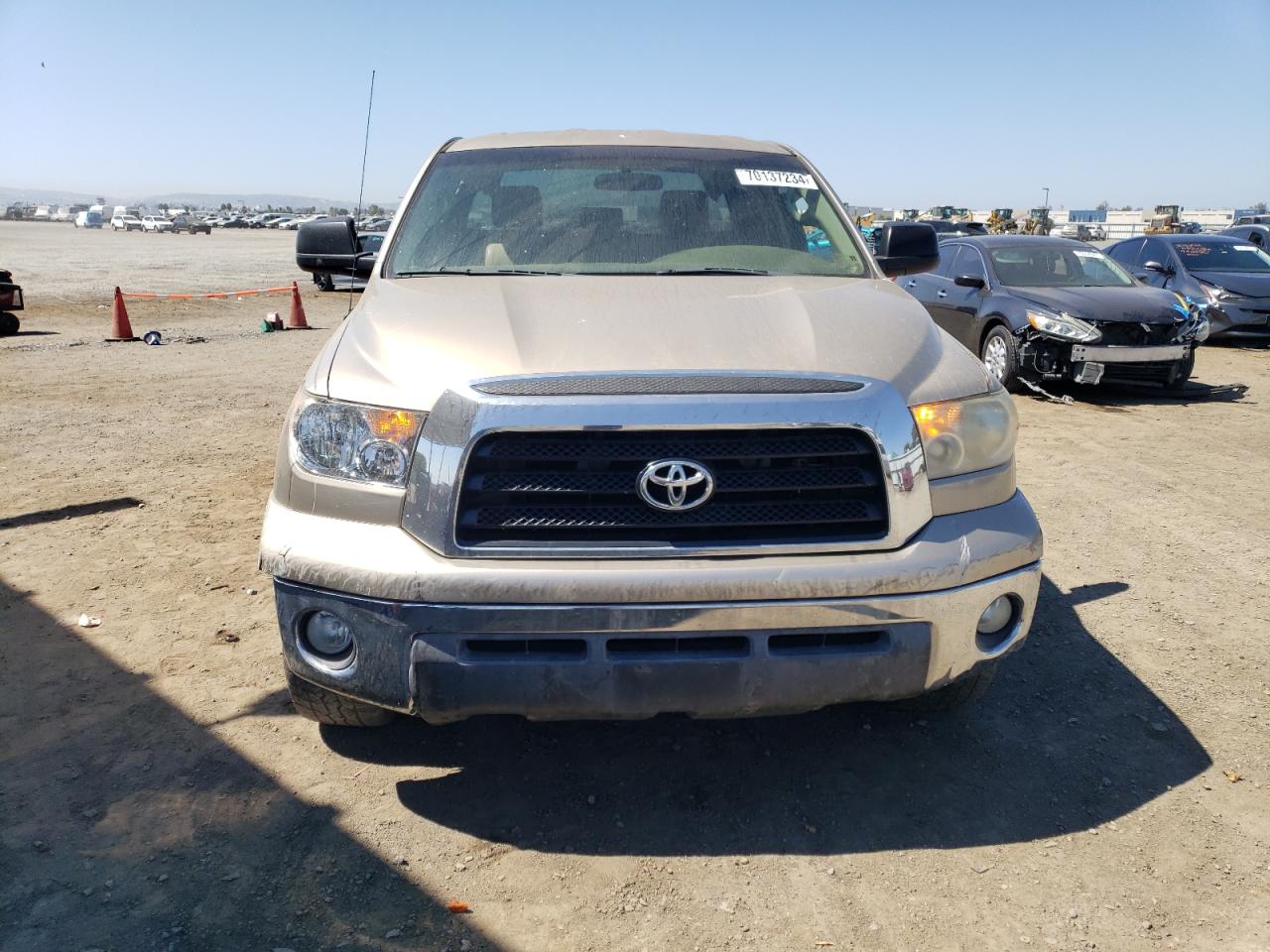 2008 Toyota Tundra Double Cab VIN: 5TFRT541X8X025506 Lot: 70137234