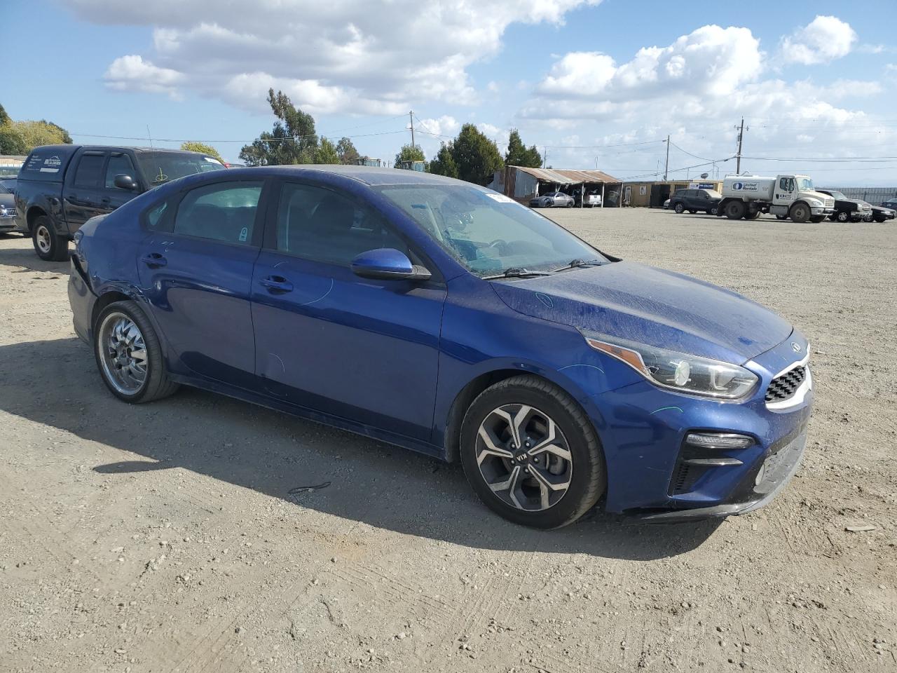 3KPF24AD0ME325404 2021 Kia Forte Fe