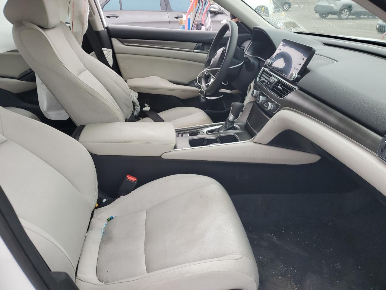 1HGCV1F17JA216350 2018 Honda Accord Lx