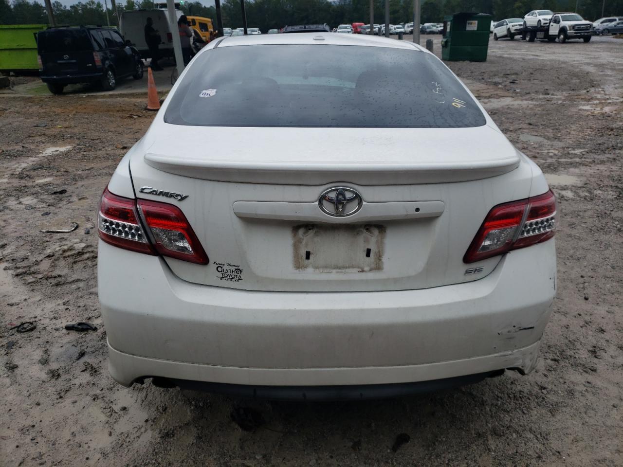 4T1BF3EK9BU764794 2011 Toyota Camry Base