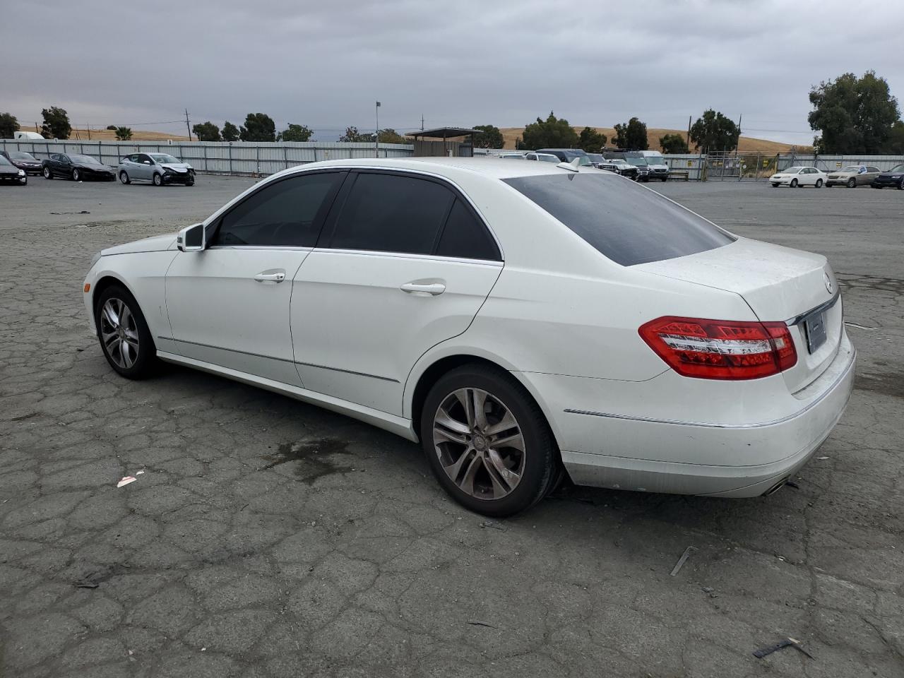 2010 Mercedes-Benz E 350 VIN: WDDHF5GBXAA209866 Lot: 71614474