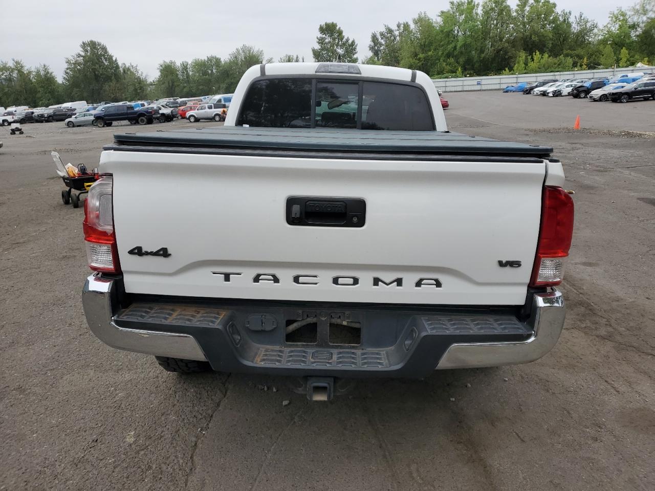 2017 Toyota Tacoma Double Cab VIN: 3TMDZ5BN2HM017999 Lot: 70431554