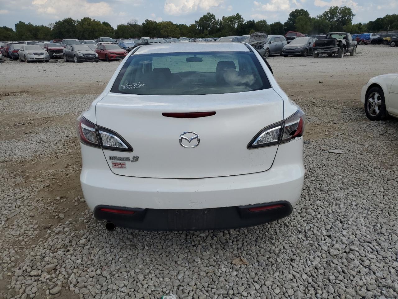 2011 Mazda 3 I VIN: JM1BL1VF7B1383032 Lot: 69989954