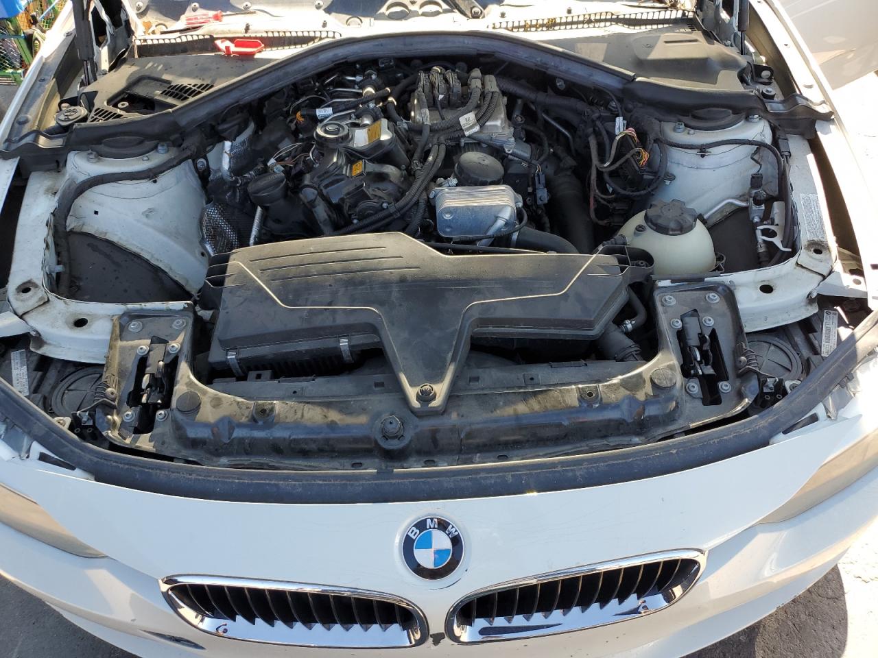 WBA3B3G51ENR81747 2014 BMW 328 Xi