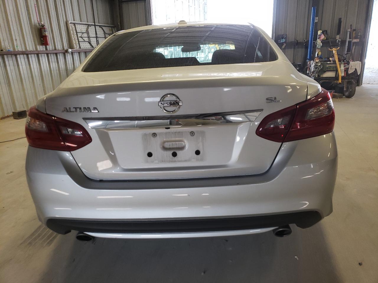 1N4AL3AP0JC245525 2018 Nissan Altima 2.5