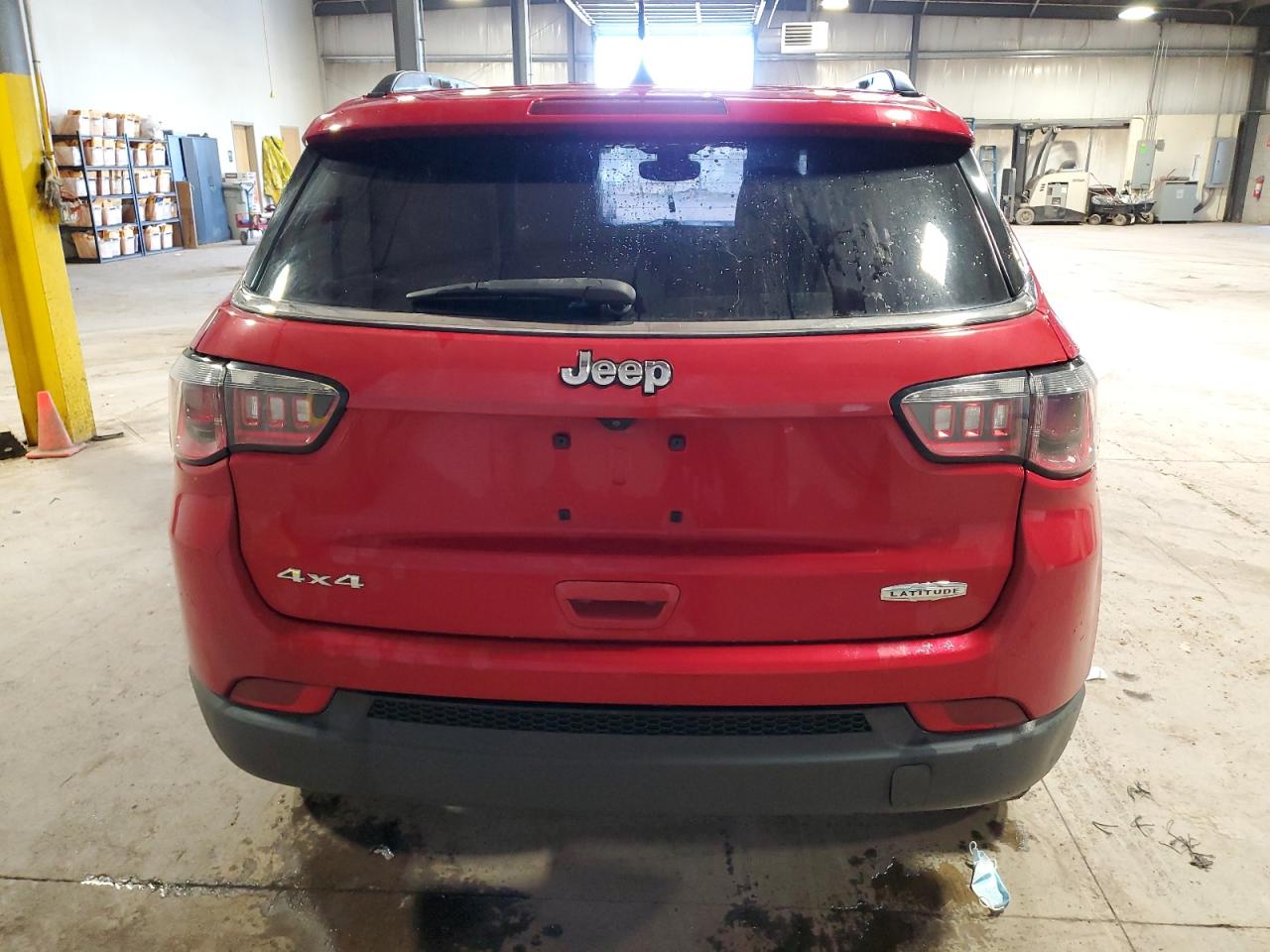 3C4NJDBB5JT150232 2018 Jeep Compass Latitude