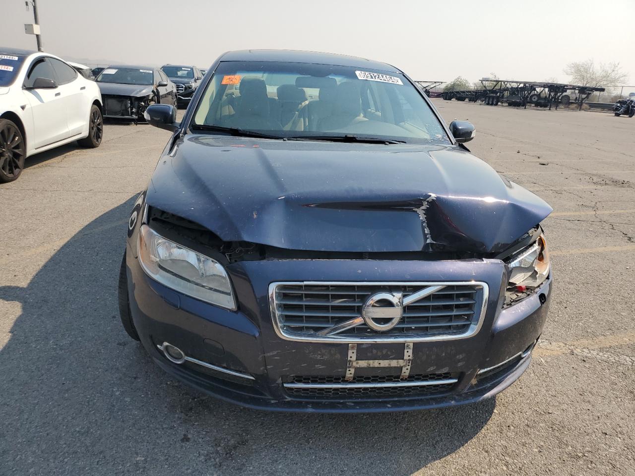 2010 Volvo S80 - Image 5