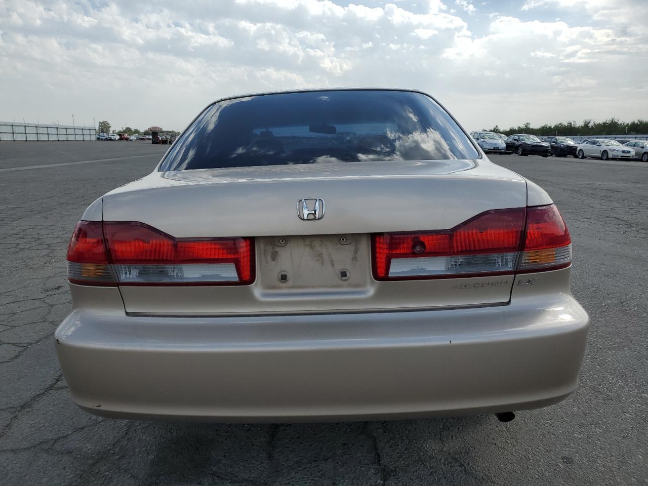 2001 Honda Accord Lx VIN: 3HGCG66511G710571 Lot: 72265224