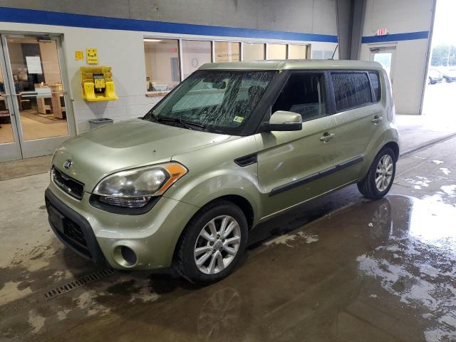  KIA SOUL 2013 Зелений