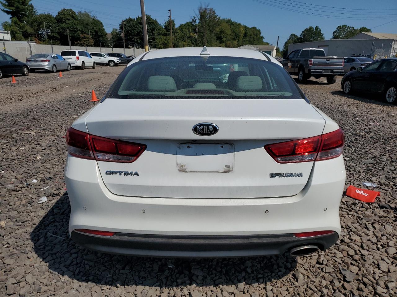 2018 Kia Optima Lx VIN: 5XXGT4L33JG264266 Lot: 71075374