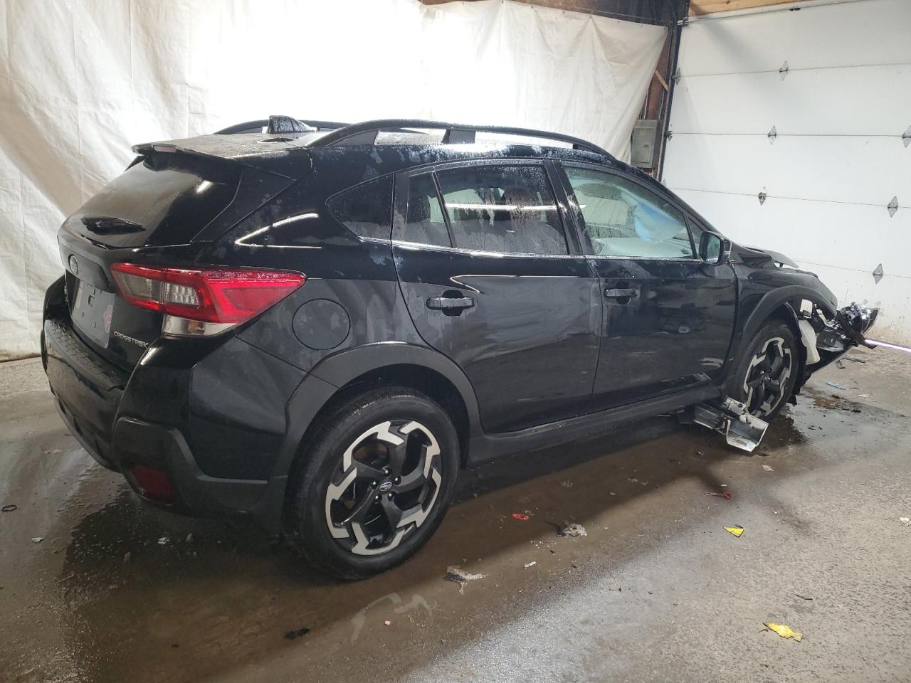 JF2GTHMC0M8682587 Subaru Crosstrek  3