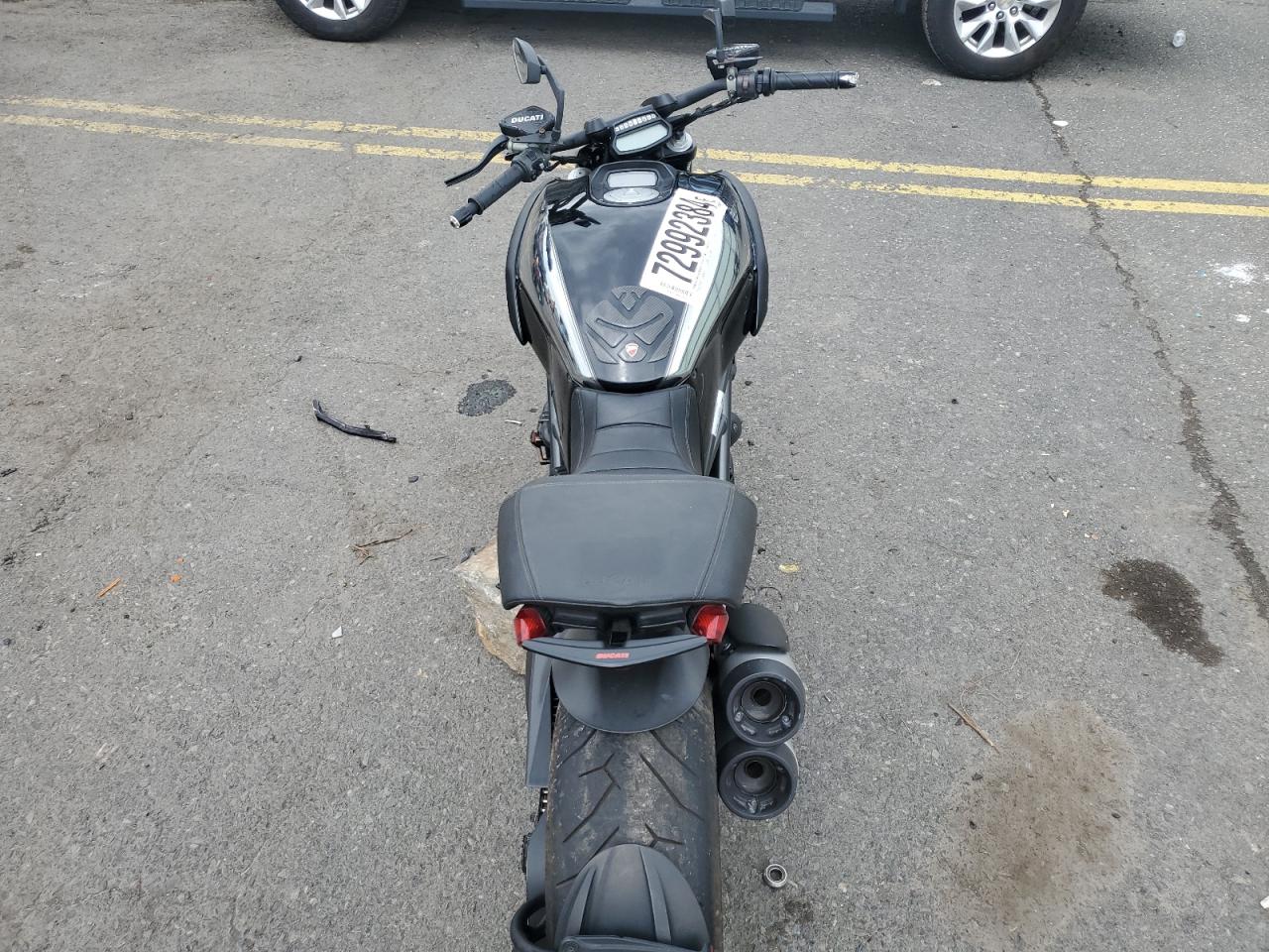 2013 Ducati Diavel VIN: ZDM13BLW7DB012507 Lot: 72992384