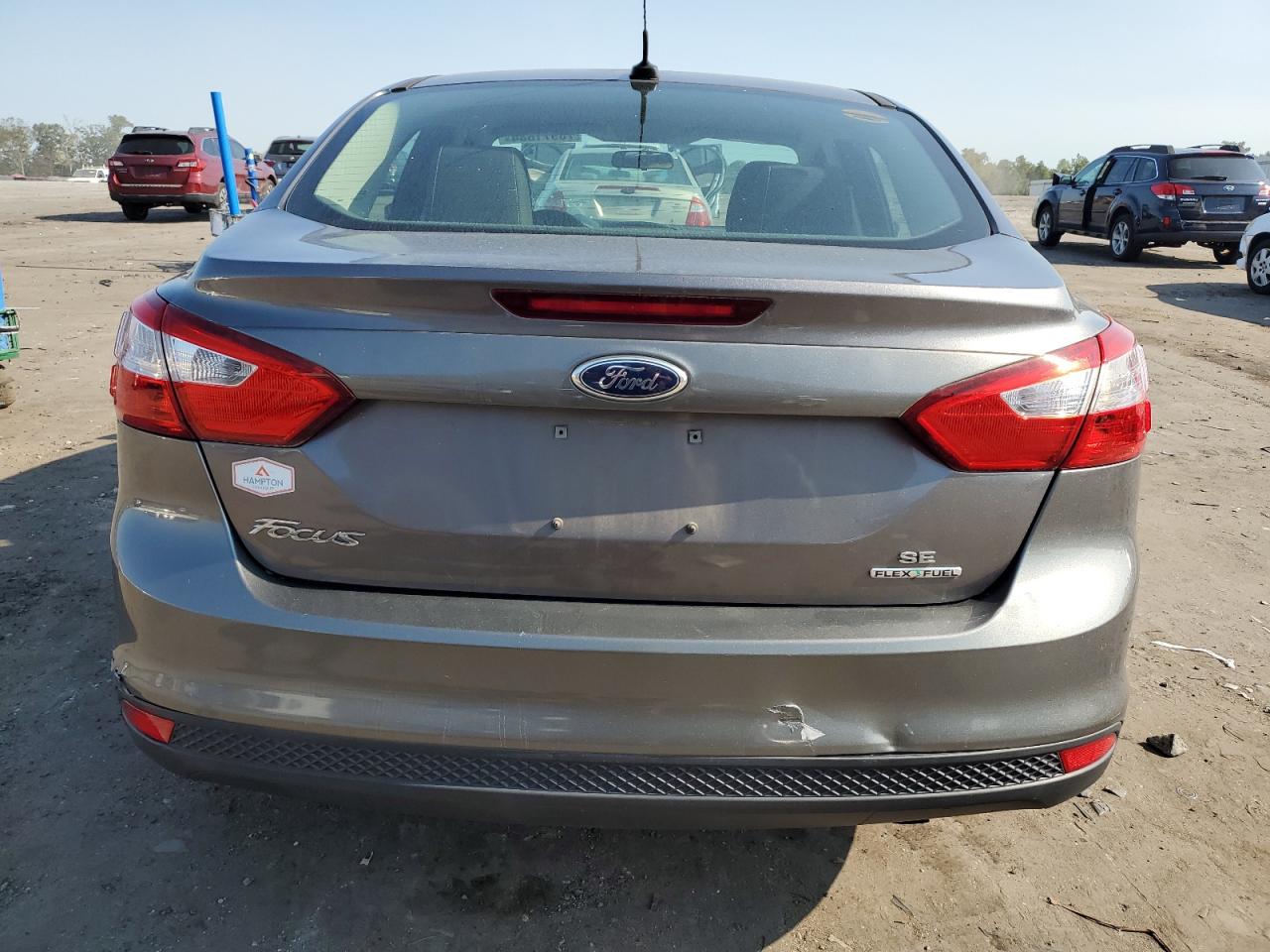 2014 Ford Focus Se VIN: 1FADP3F21EL235333 Lot: 70971884