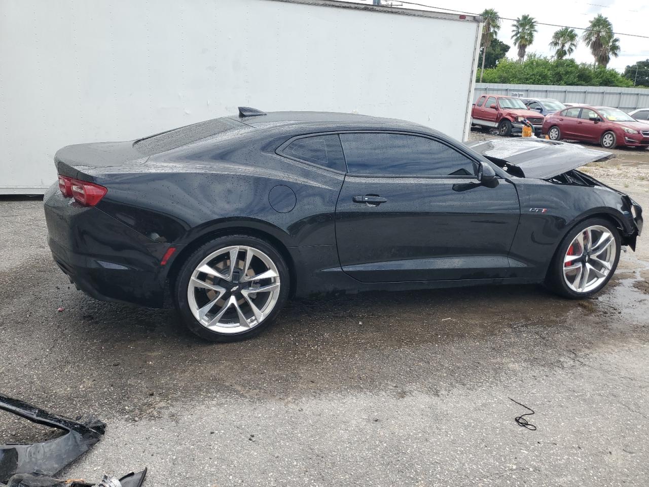 2021 Chevrolet Camaro - Image 3