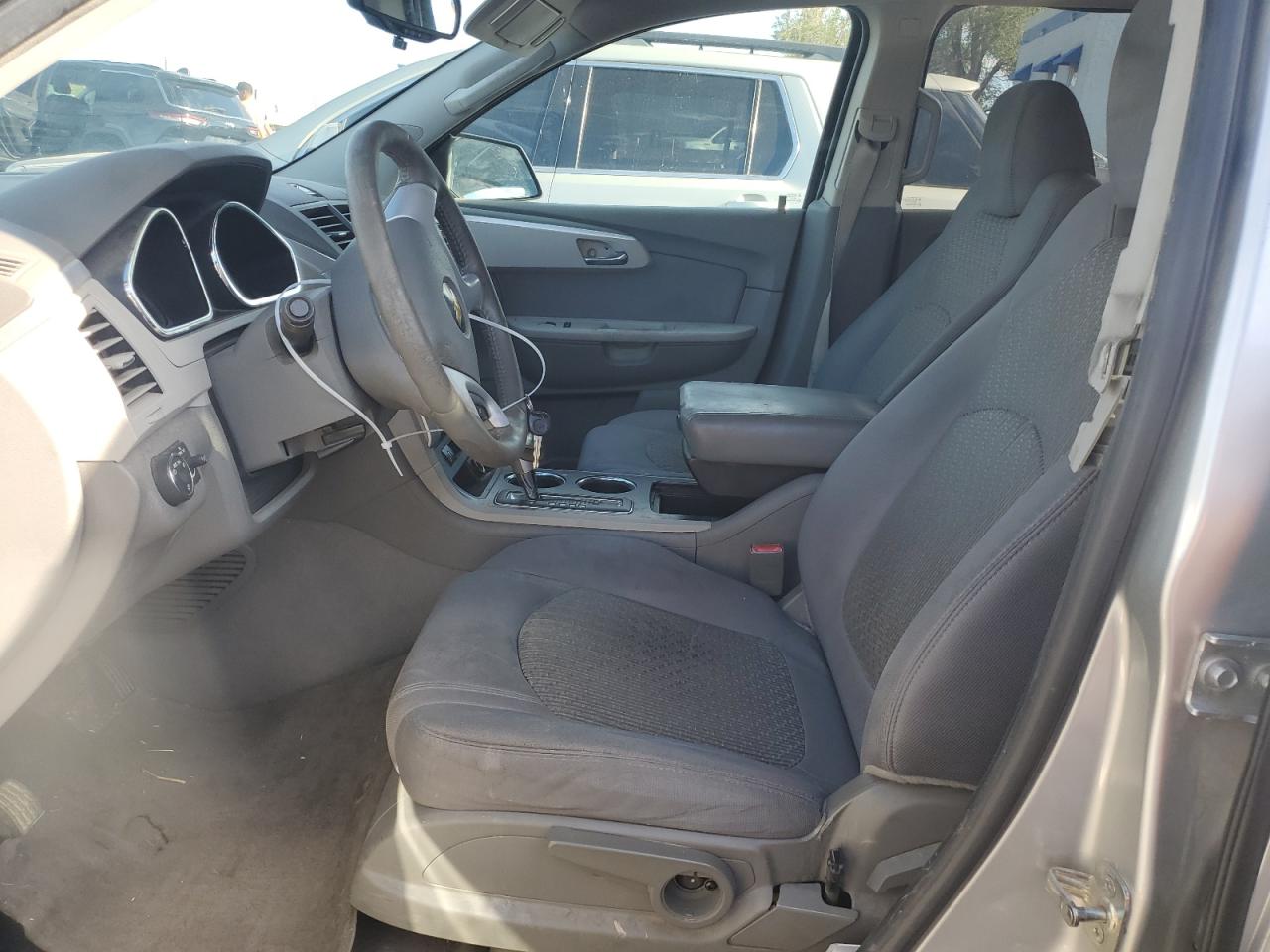 2011 Chevrolet Traverse Ls VIN: 1GNKVFED0BJ257589 Lot: 69471164