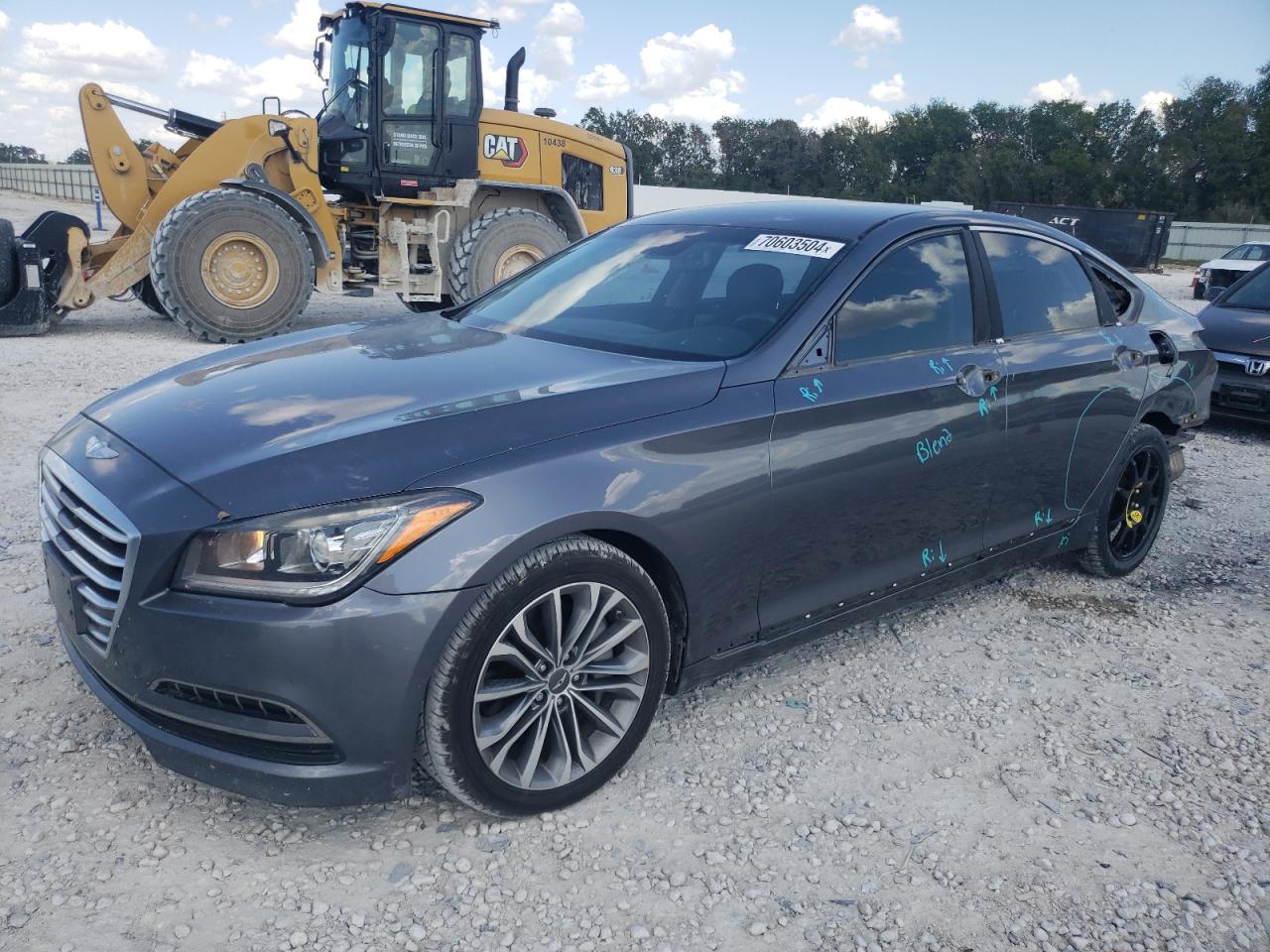 2015 Hyundai Genesis 3.8L VIN: KMHGN4JE0FU079751 Lot: 70603504