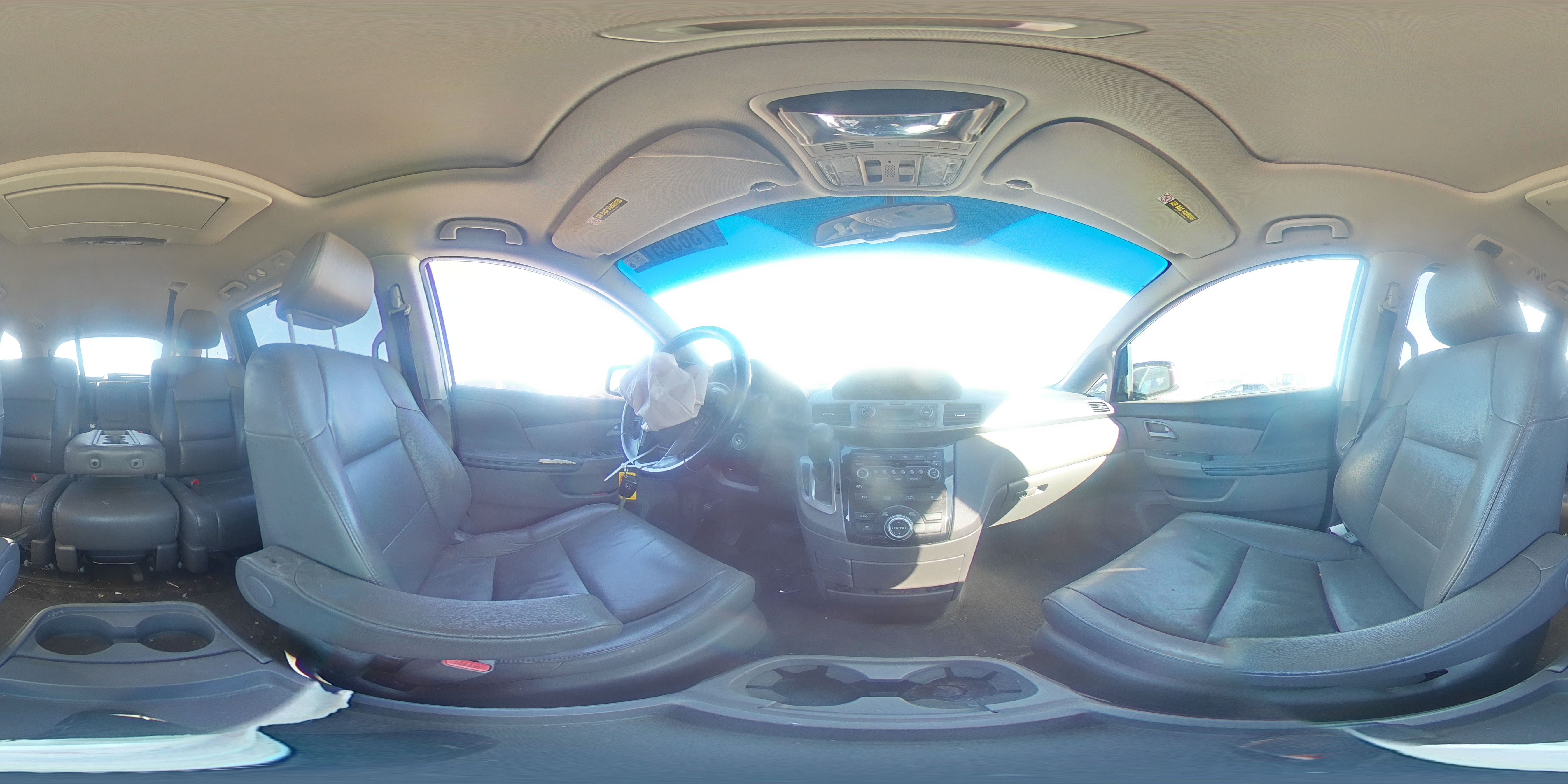 2012 Honda Odyssey - Image 14